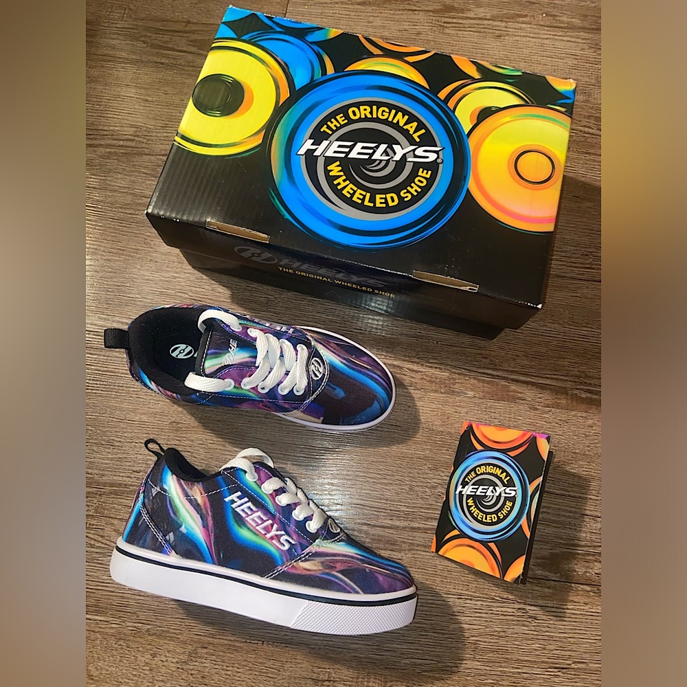 Heelys Pro 20 Skate Shoe - 13C YTH - BLACK / MULTI GALAXY